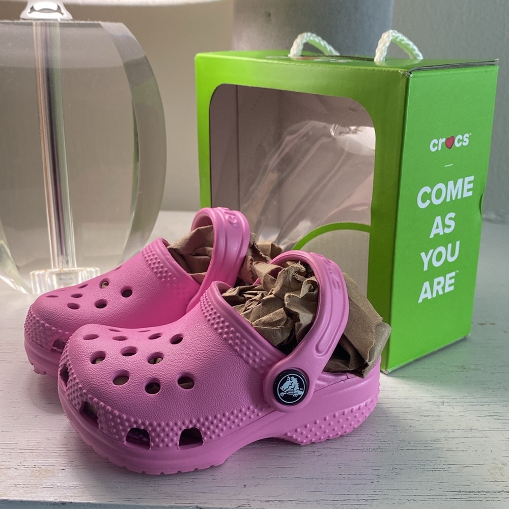 Crocs Littles Size Toddler 2/3 Taffy Pink - Picture 6 of 8
